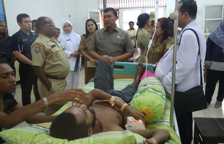 Gubernur Minta Rumah Sakit Tak Tolak Pasien